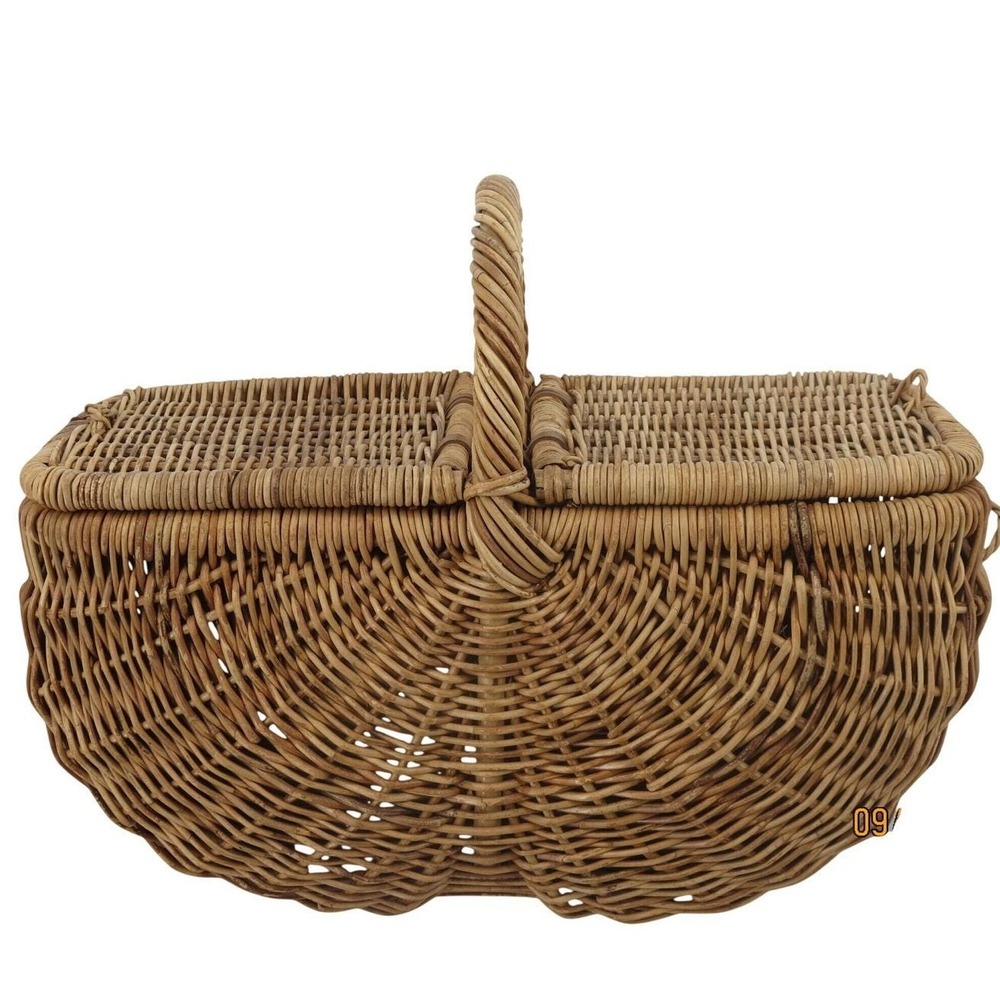 Large Vintage Woven Wicker Picnic Basket Hinged Split Lid Brown Rattan